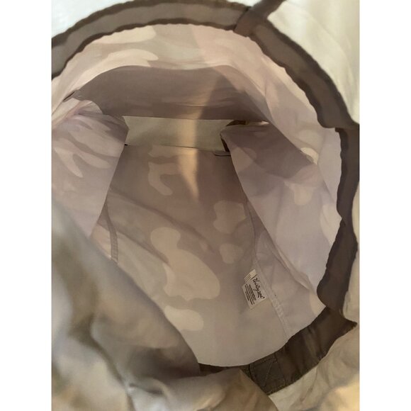 Thirty-one Camo Print Sports Bag Adjustable Straps Top Closure - Picture 7 of 11